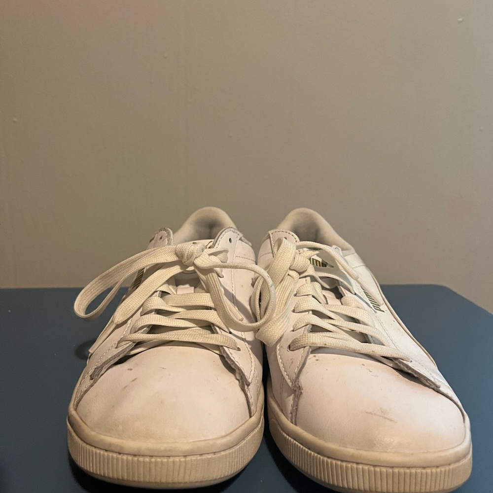 Puma Womens Vikky V2 White Gold Casual Shoes Sneakers Size 8